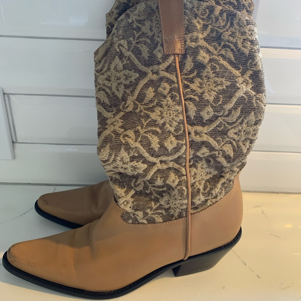 Matisse tan leather & fabric cowboy boots size 7